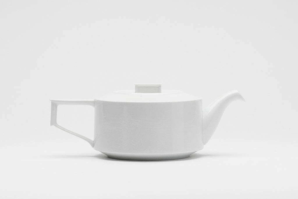 Japanese Tamaki Porcelain Teapot